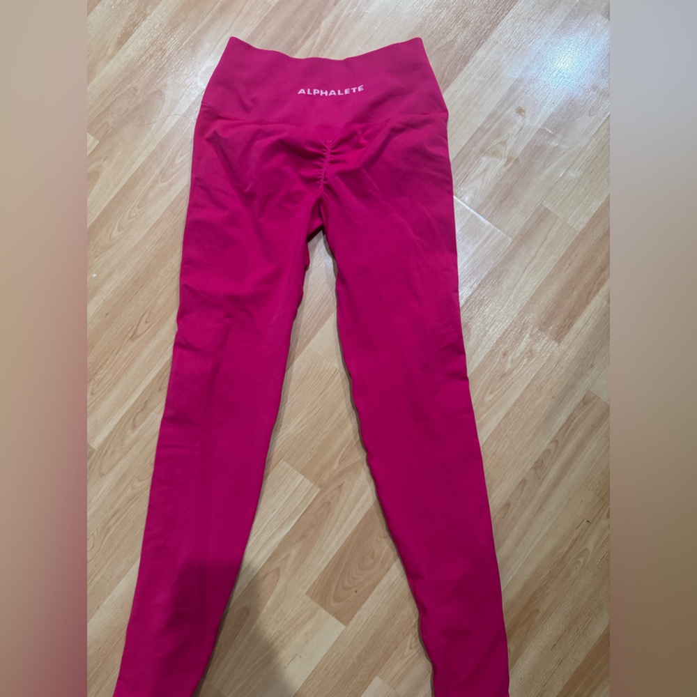Alphalete hot pink small Leggings